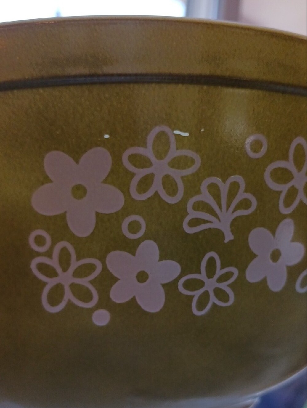 Pyrex ~ Spring Blossom Green 2.5 qt bowl - Picture 9 of 14